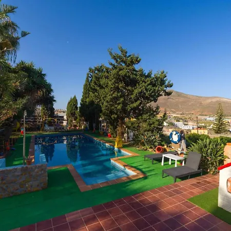 Country house Private Villa, Pool, Bbq, Table Tennis, Beautiful